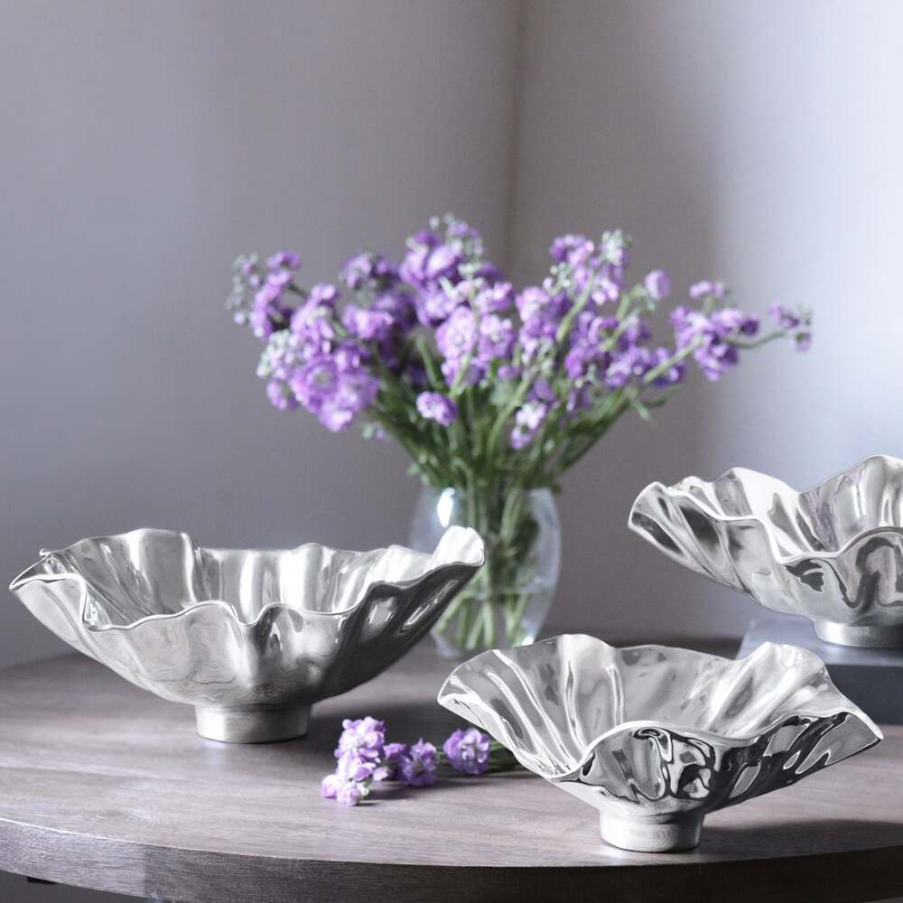 Vento Bloom Medium Bowl by Beatriz Ball 5