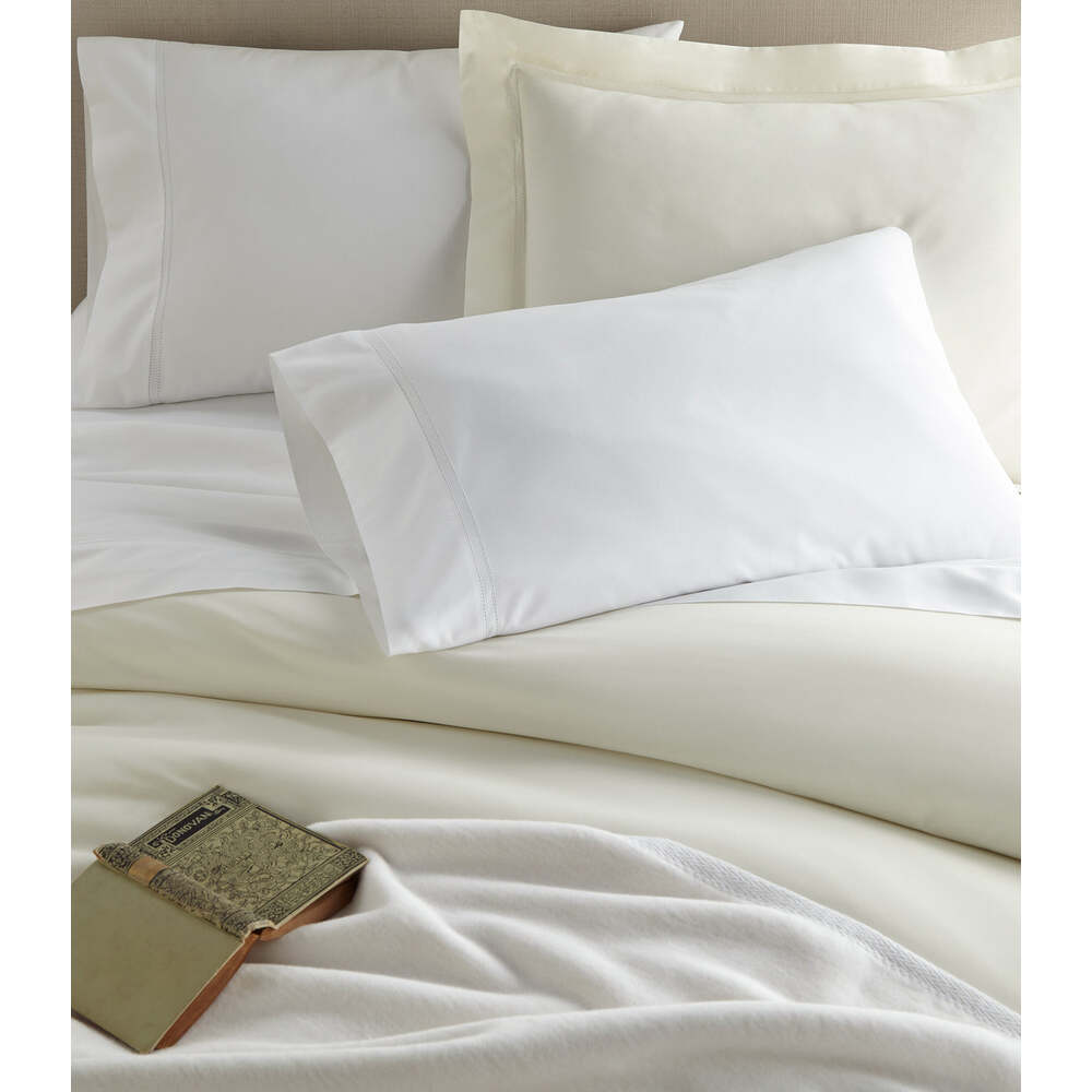 Virtuoso Sateen Sheet Set by Peacock Alley 4