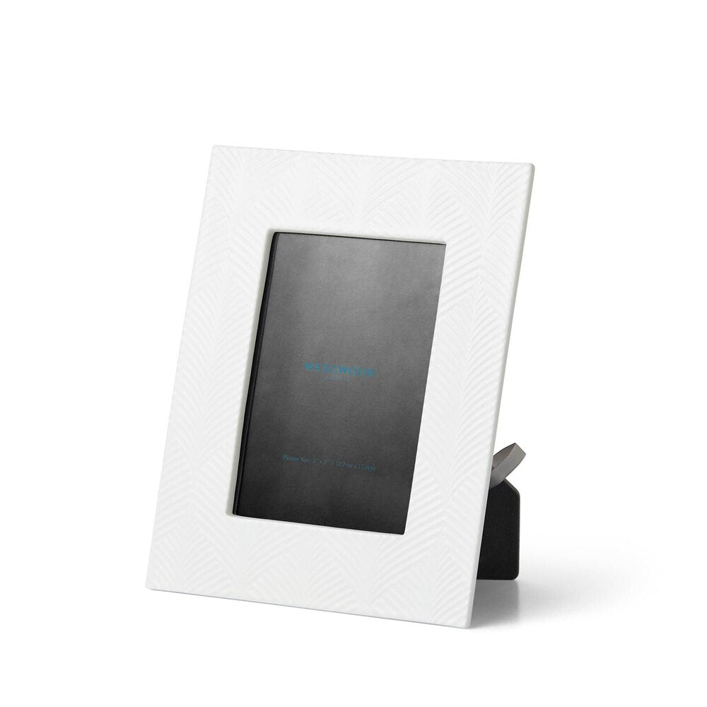 White Folia Photo Frame (Photo: 5X7Inch) by Wedgwood Additional Image - 2