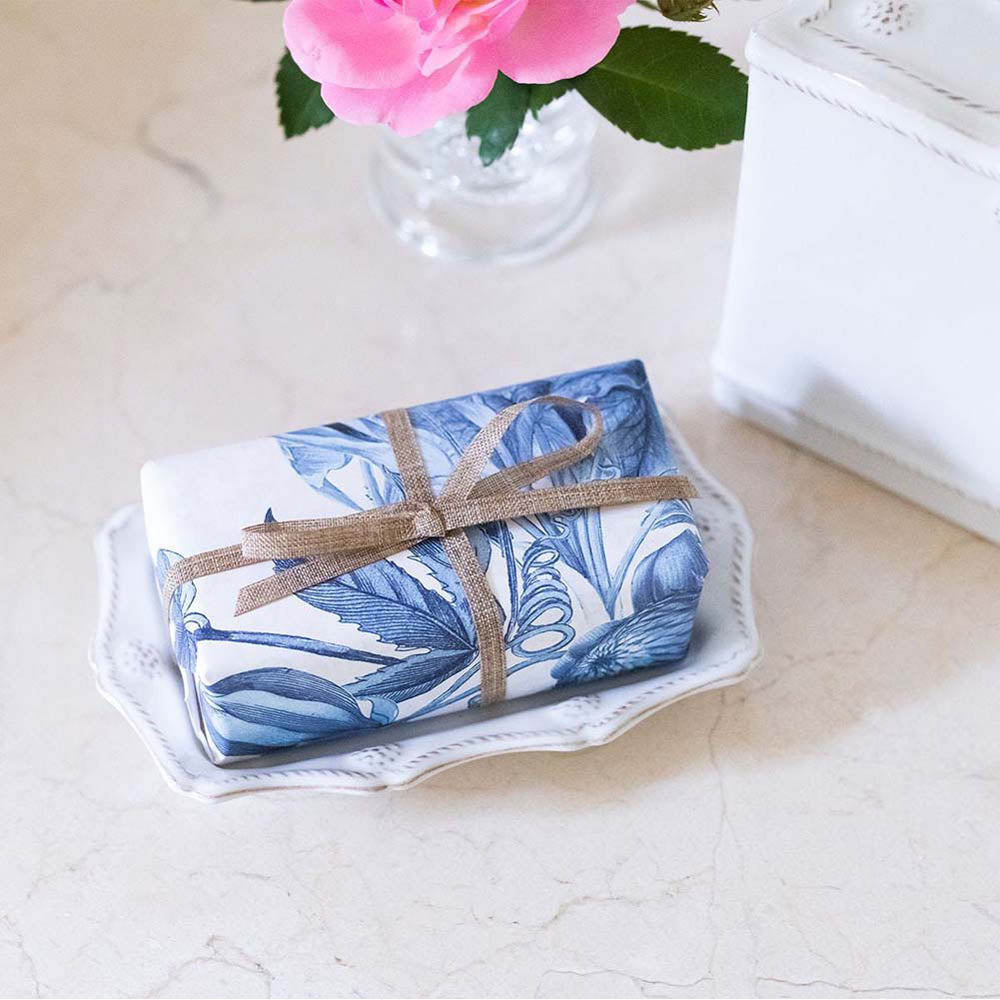 Berry & Thread Whitewash Soap Dish by Juliska Additional Image-4