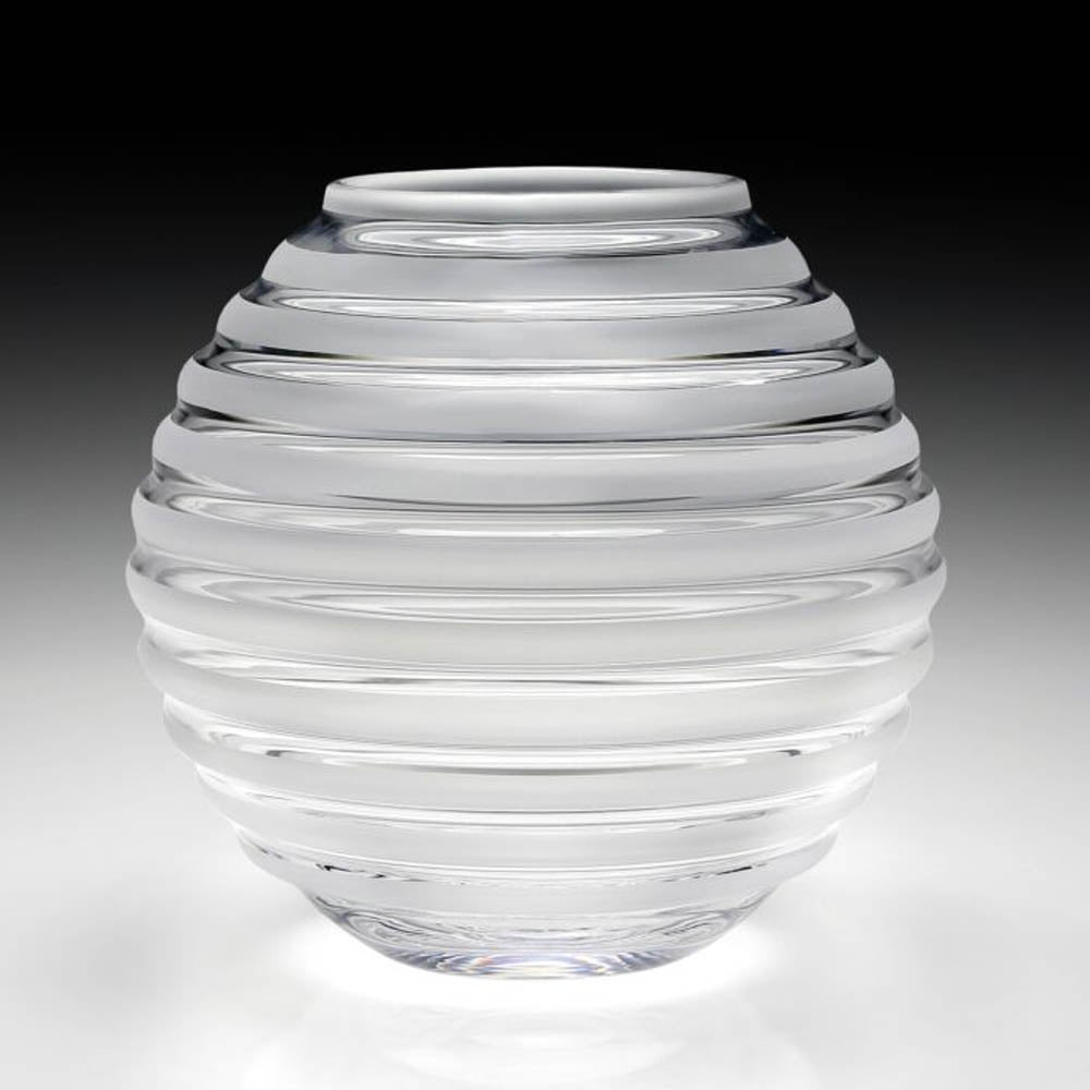Artemis Vase (8.50"/21cm) by William Yeoward Crystal Additional Image - 1