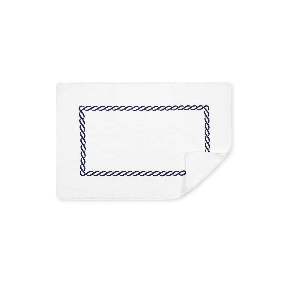 Classic Chain Spring Green Luxury Towels by Matouk