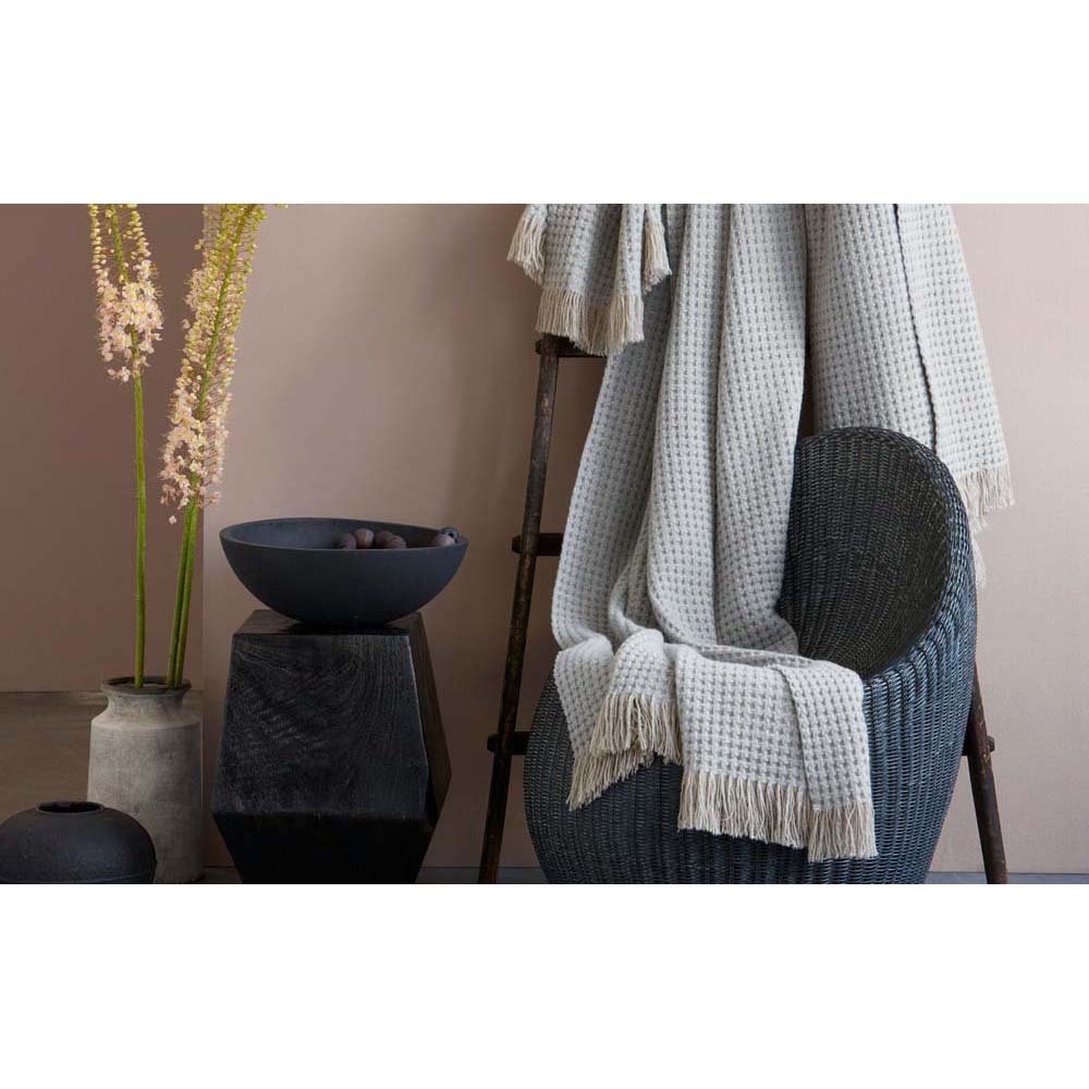 Cleo Oversized Throw By Matouk Additional Image 2