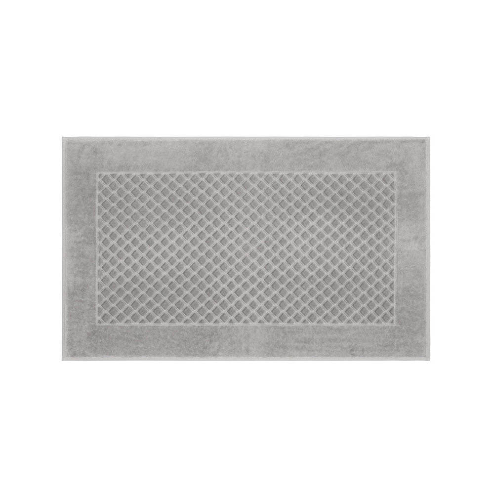 Etoile Bath Mat by Yves Delorme