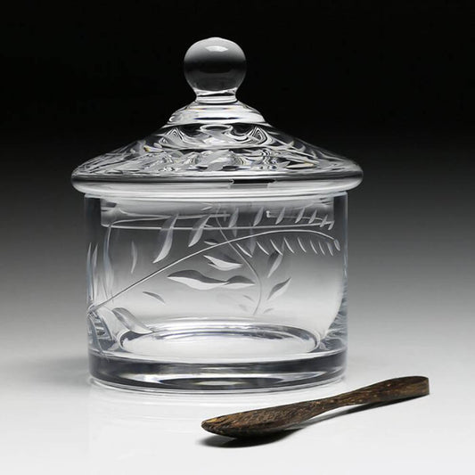 Jasmine Covered Honey with spoon by William Yeoward Crystal Additional Image - 1