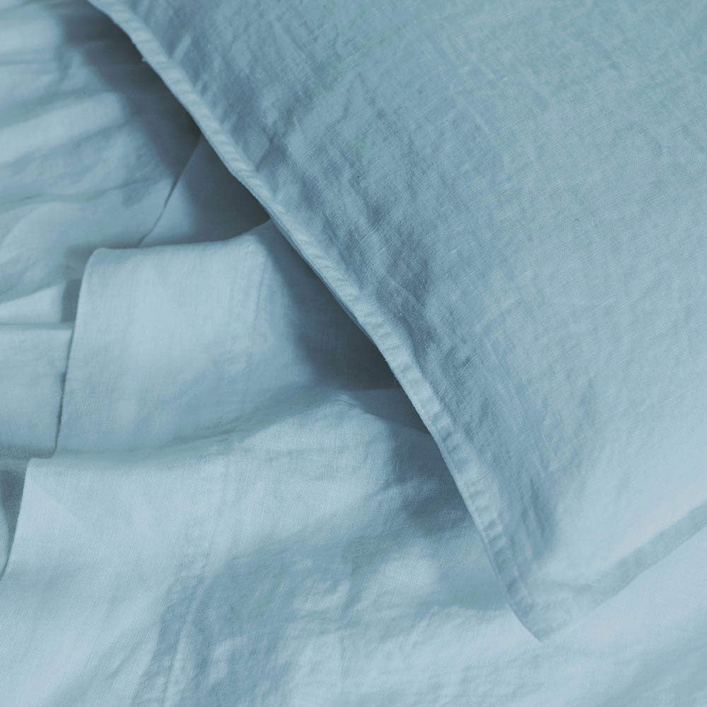 Original Luxury Bed Linens by Yves Delorme Additional Image - 8