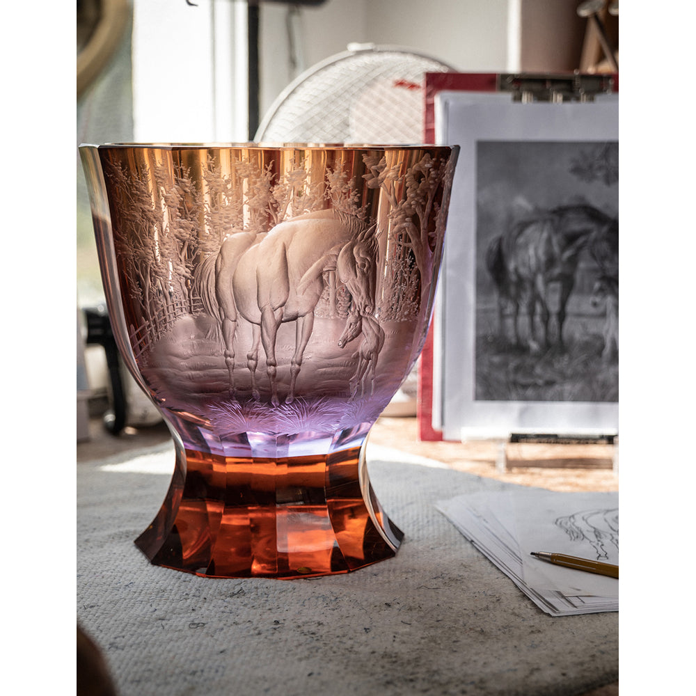Paso Doble Vase, 27 cm Orange with Engraving of Horses by Moser Additional image - 1
