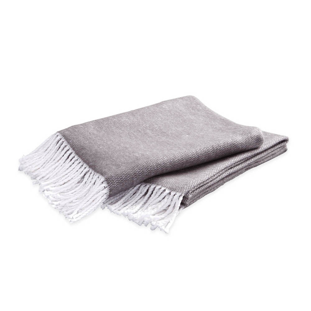 Pezzo Throw by Matouk