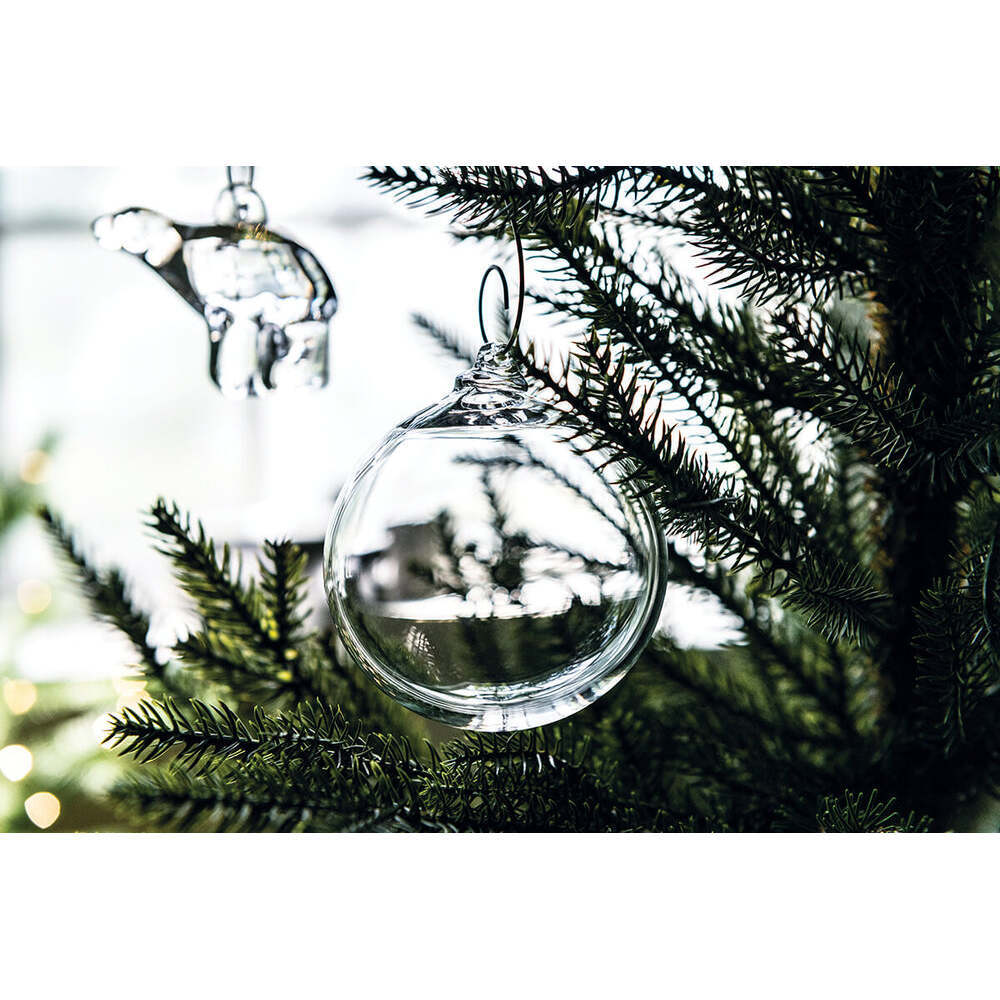 Round Ornament by Simon Pearce Additional Image-3
