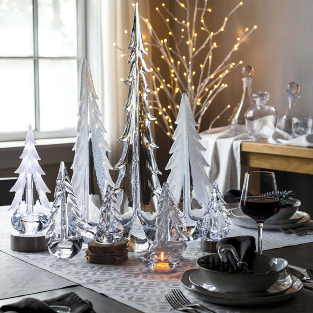 Snowy Branches Evergreen by Simon Pearce Additional Image-2
