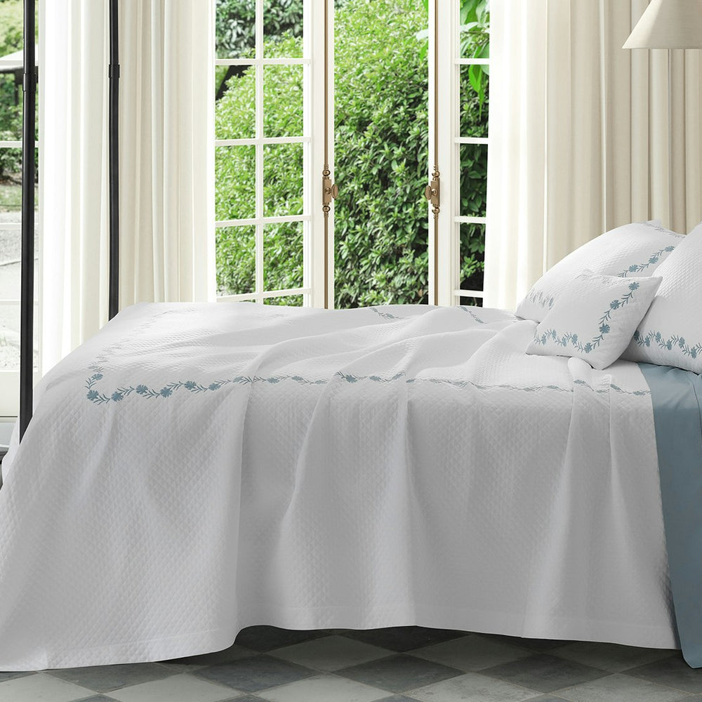 Daphne Matelasse Bedding