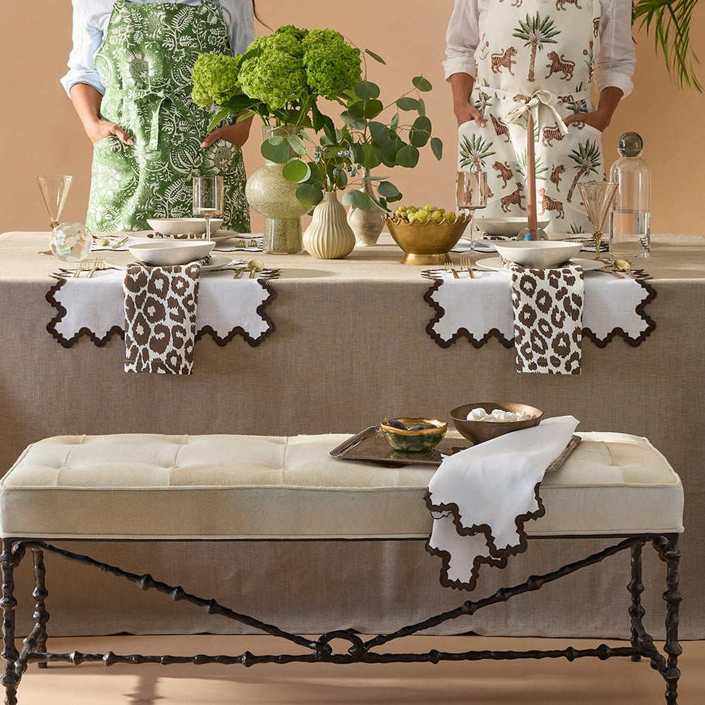 Linen Table
