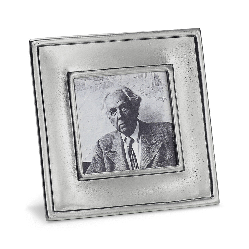 Match Pewter Lombardia frame