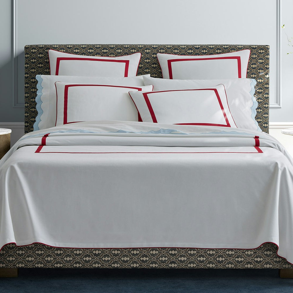 Louise Pique Bedding