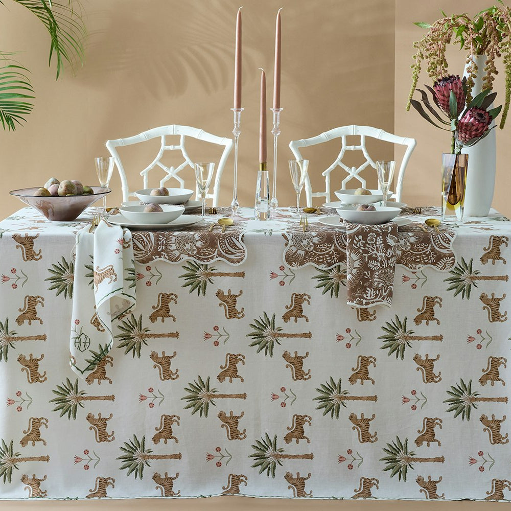 Tiger Palm Bath & Table