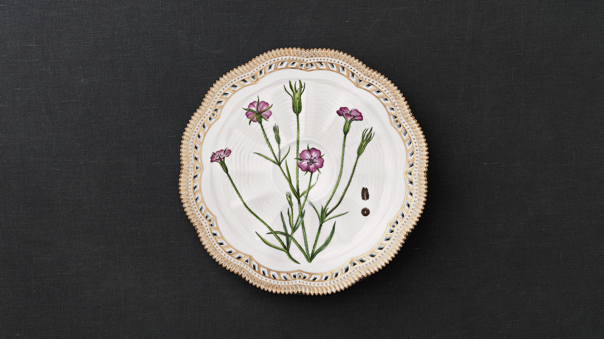 Flora Danica Oyster Dish by Royal Copenhagen