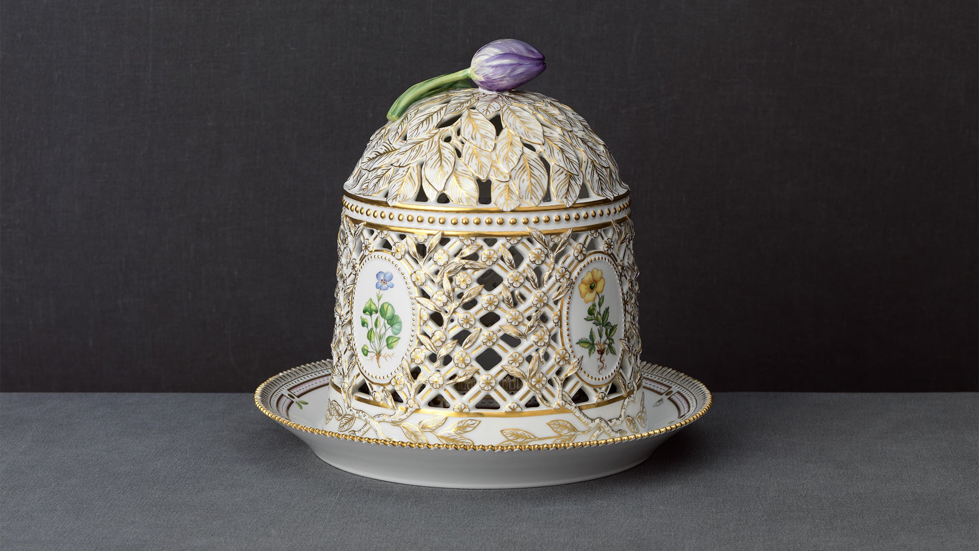 Flora Danica Ice Bell and Stand by Royal Copenhagen