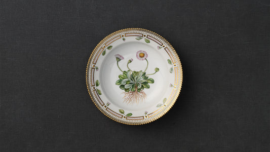 Flora Danica Deep Plate, 22 cm by Royal Copenhagen