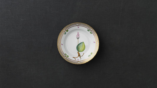 Flora Danica Plate, 17 cm by Royal Copenhagen