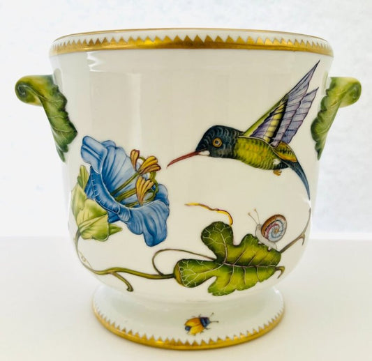 2004BNS - Hummingbird Round Cachepot by Anna Weatherley