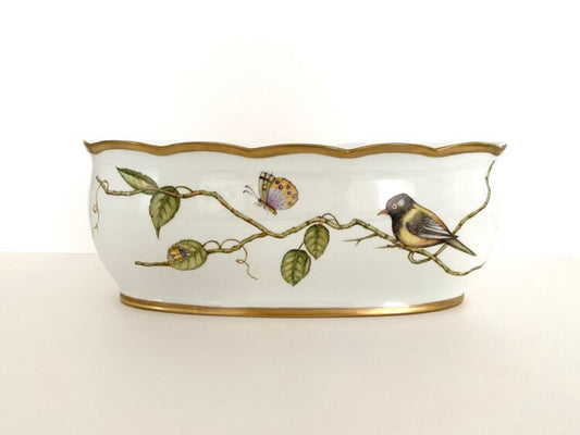 7104 - Large Oval Cachepot/Planter by Anna Weatherley