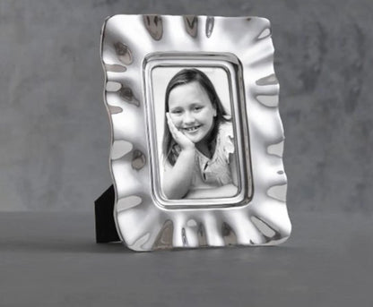 Vento Frame 4x6 Silver by Beatrix Ball