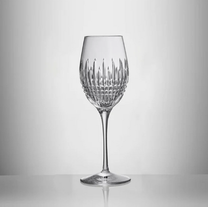 Lismore Diamond Essence Medium Wine, 15.5 oz