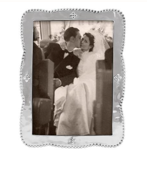 Sueno 5x7 frame by Mariposa