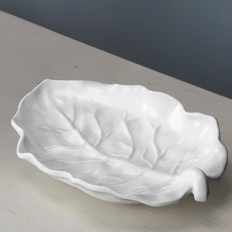 Vida Lettuce Medium Platter by Beatriz Ball