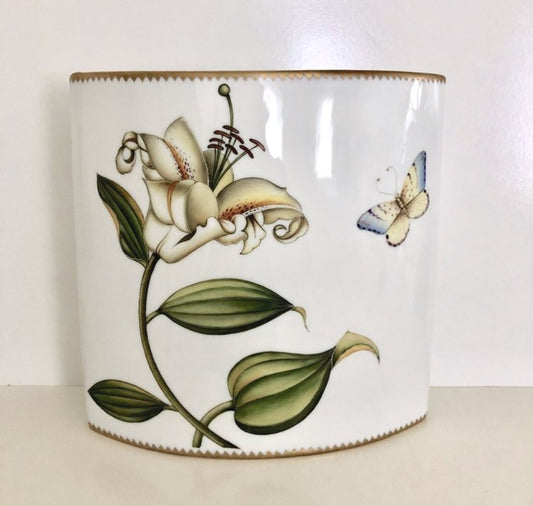 AD78 - Hand Painted Porcelain Vase by Anna Weatherley