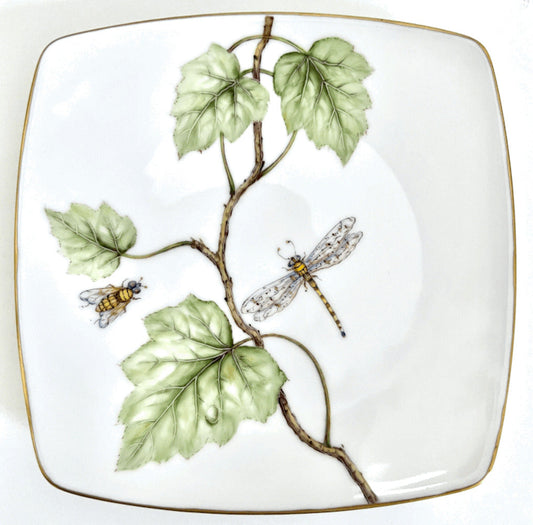 AD79 - Green Leaves Salad/Dessert Plate by Anna Weatherley