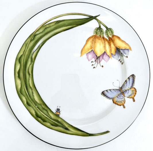 AM84 - Yellow Flower Dinner Plate by Anna Weatherley