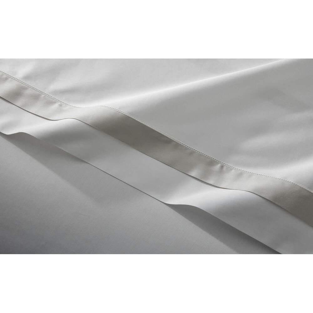 Ambrose Sham Bone & Silver Standard 4