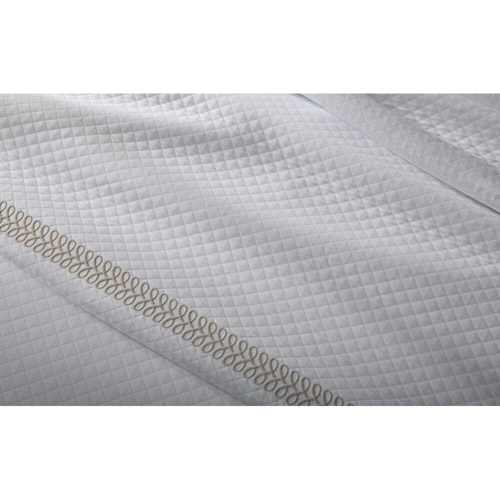 Astor Braid Matelasse Coverlet Dune 5