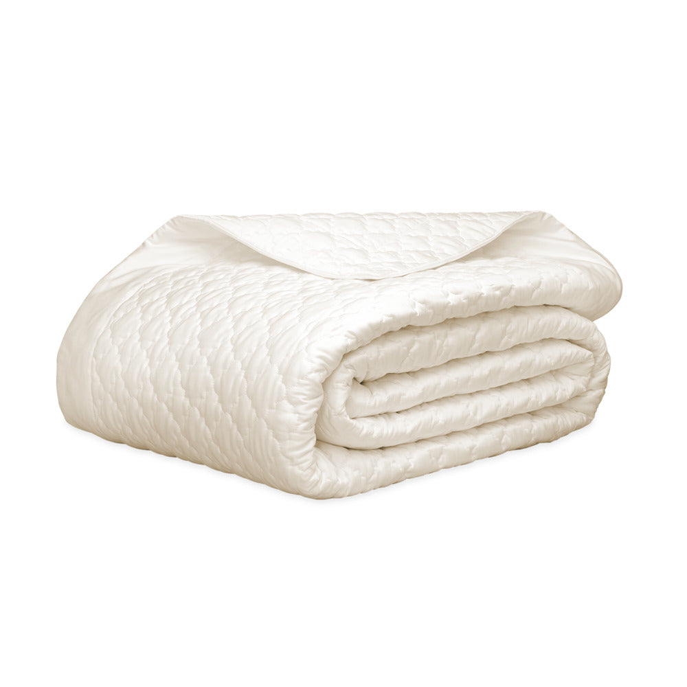 Ava Quilt Ivory 