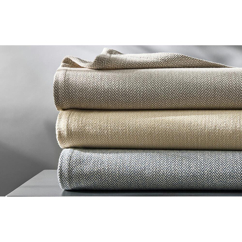 Avalon Blanket Champagne 2