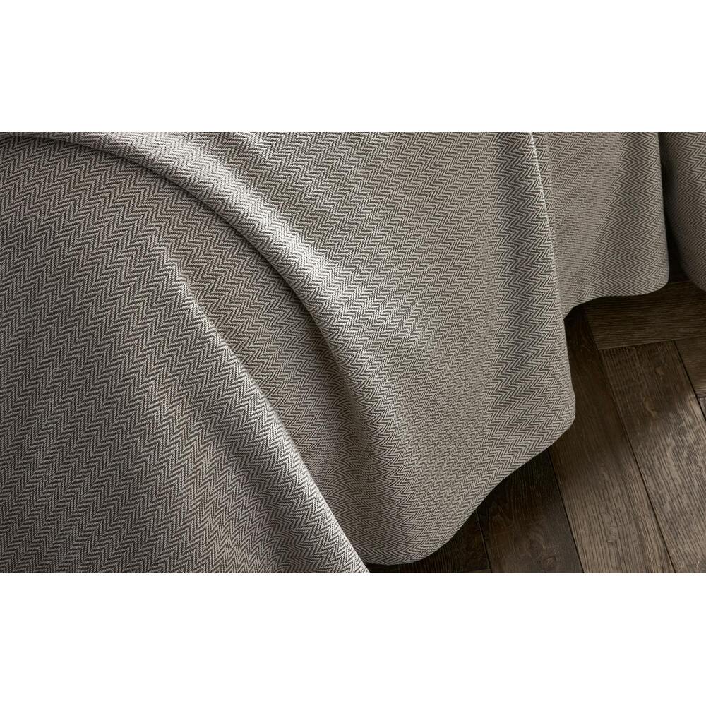 Avalon Blanket Champagne 3