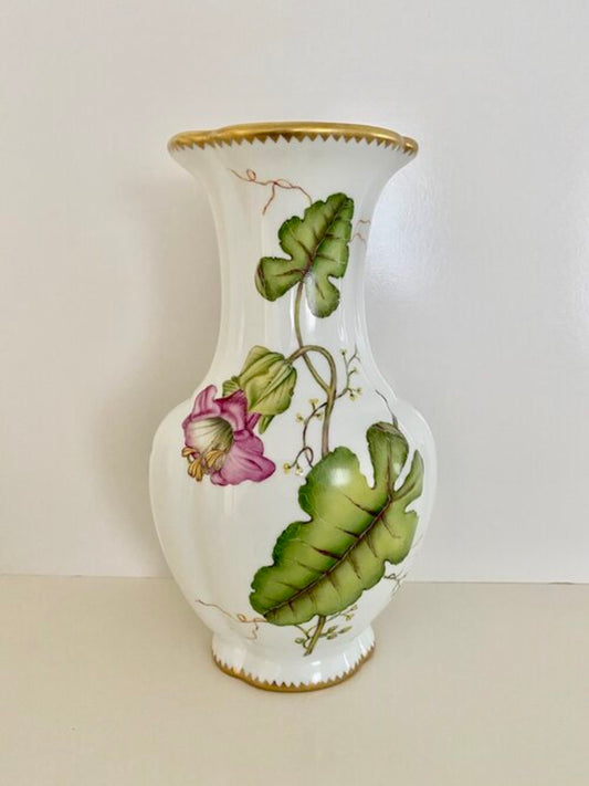 AW2020 - Pink Flower Vase by Anna Weatherley