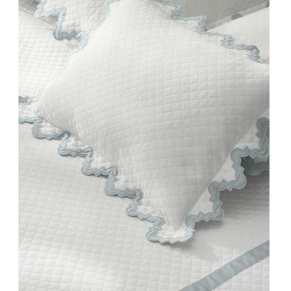 Aziza Matelasse Sham Champagne Standard 3