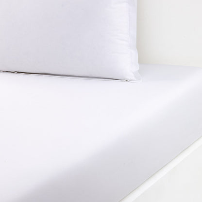 Batiste Bed Collections by Yves Delorme 27