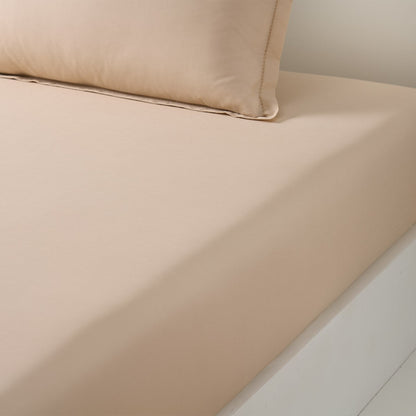 Batiste Bed Collections by Yves Delorme 30