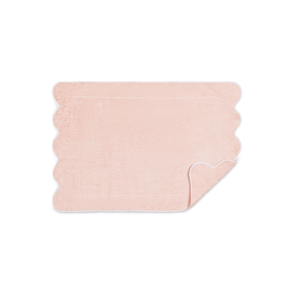Cairo Scallop Tub Mat Blush & White 