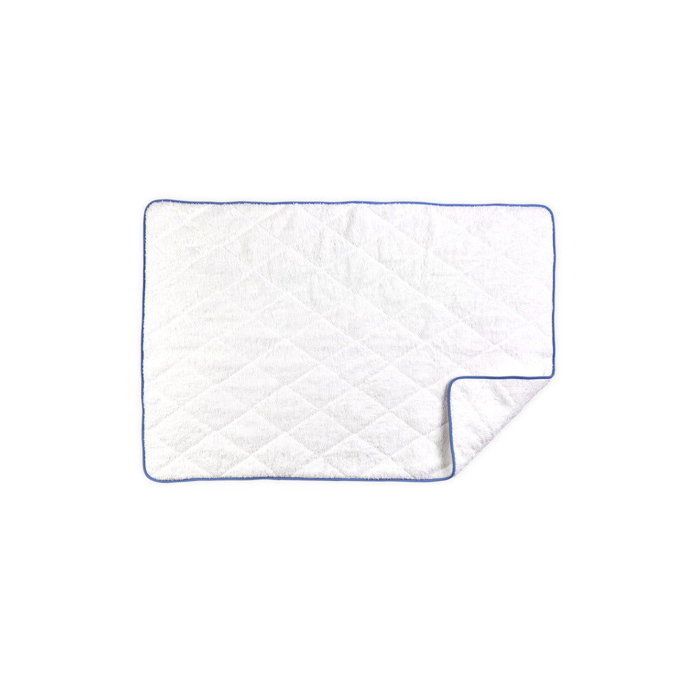 Cairo Tub Mat White & Azure Quilted 