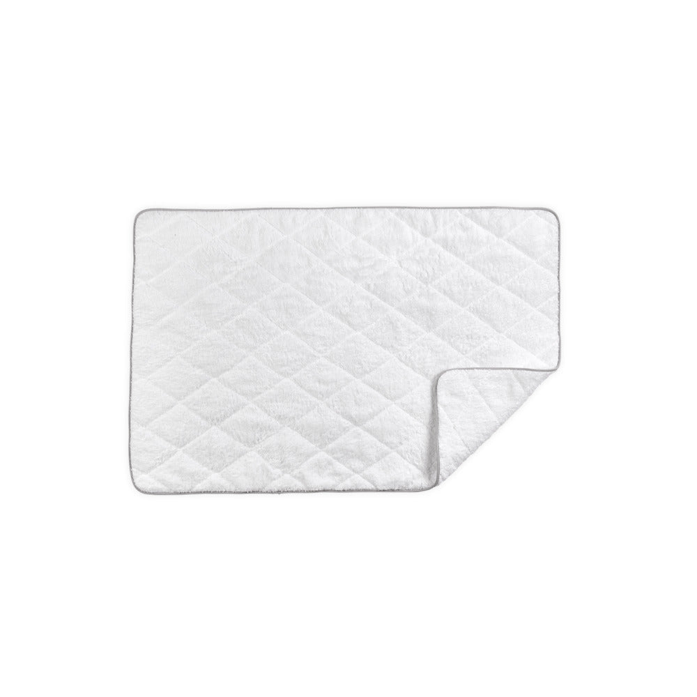 Cairo Tub Mat White & Silver Quilted 