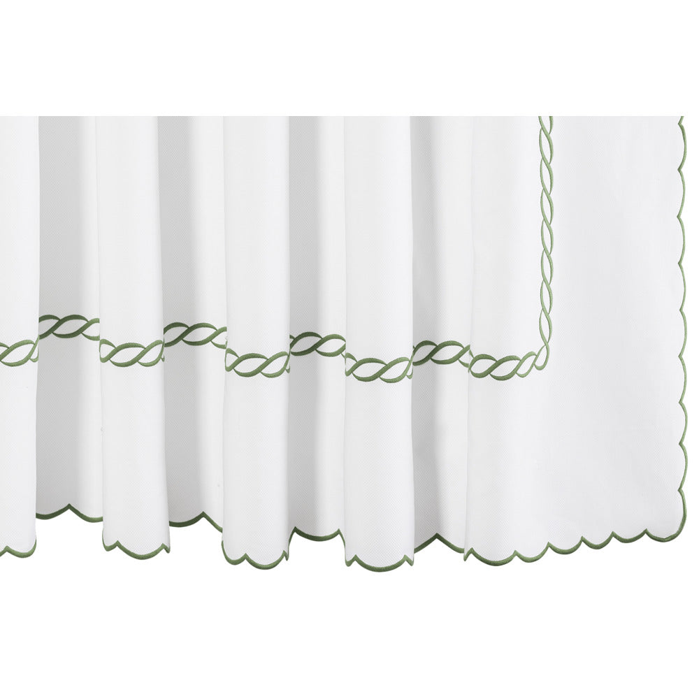 Classic Chain Scallop 72" W x 72" L Shower Curtain Clover 