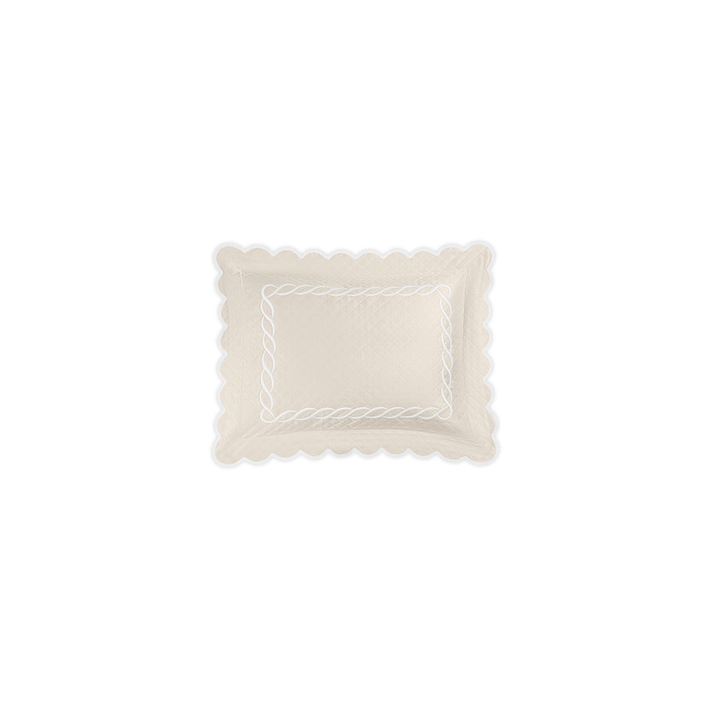 Classic Chain Scallop Matelasse Sham Ivory & White Boudoir 