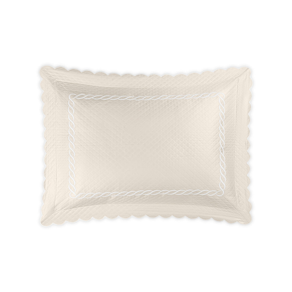 Classic Chain Scallop Matelasse Sham Ivory & White Standard 