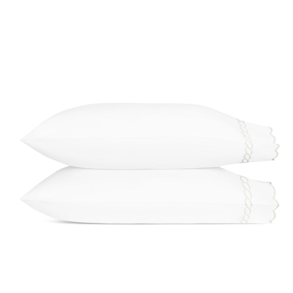Classic Chain Scallop Pillowcase Pair White 