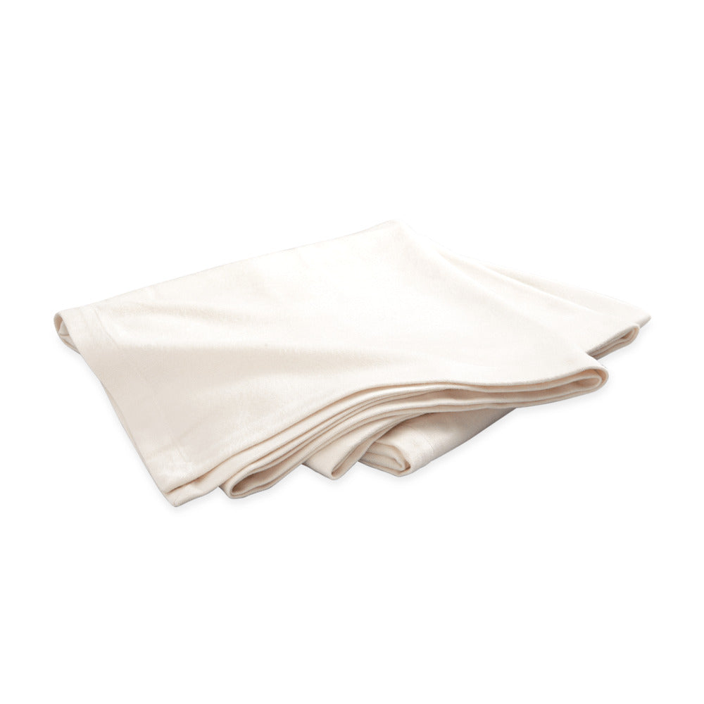 Dream Modal Throw Oyster 