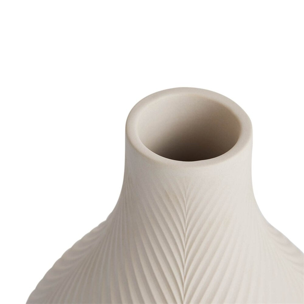 Folia Bulb Vase 23 cm by Wedgwood Additional Image - 7